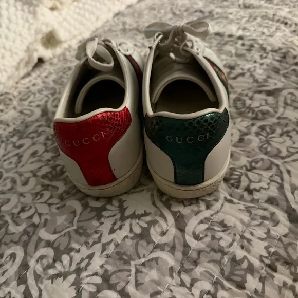 Gucci White Leather Sneakers with Red & Green Stripe and Gold Bee - Picture 2 of 5